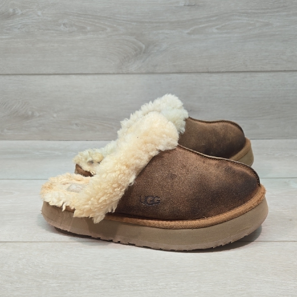 UGG Australia Women Shearling Leather Slip-On Slippers Sz 10